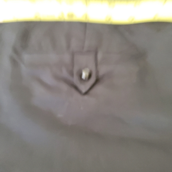 Short - Picture 10 of 12